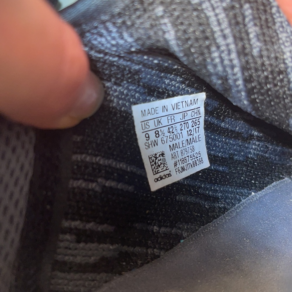 Adidas NMD R1 - Picture 5 of 6